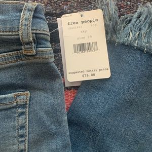 FREE PEOPLE SKINNY HIGH RISE JEANS • SIZE 29